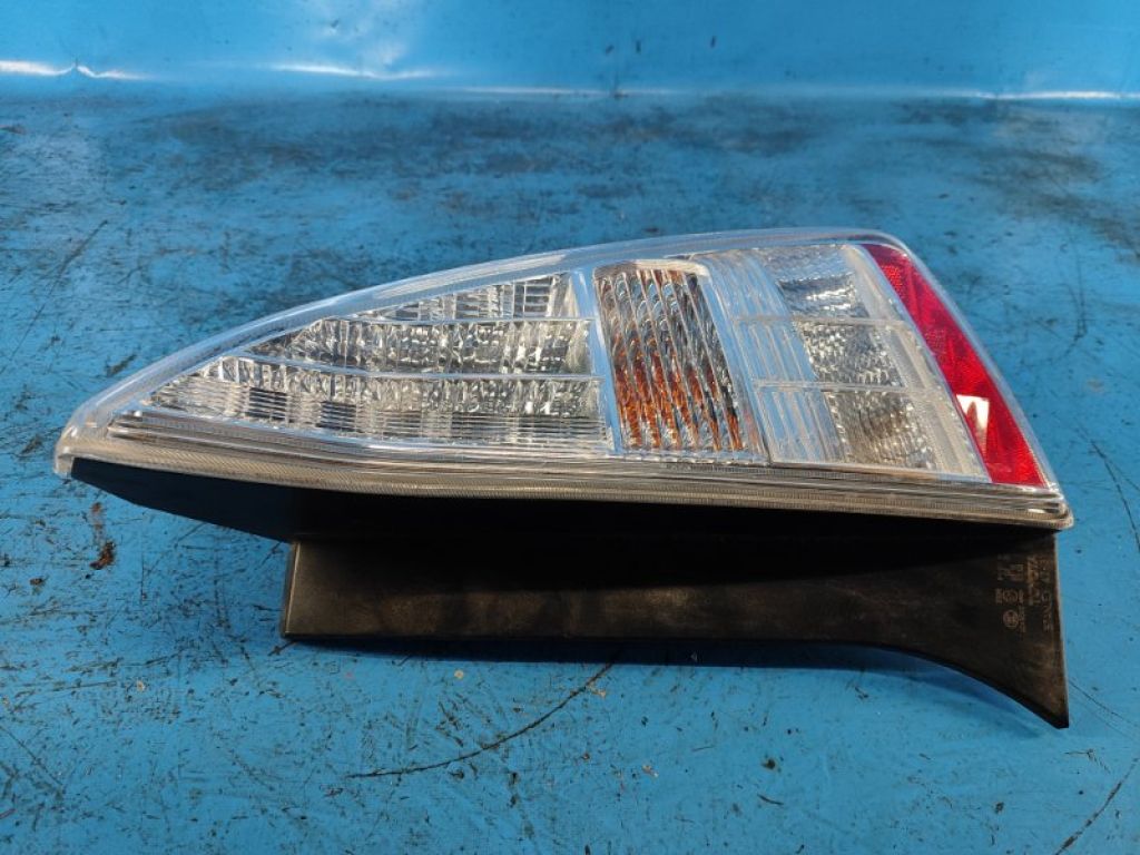 81551-47121 | Ліхтар зовнішній прав. TOYOTA PRIUS - 30 09-17 - Фото 3