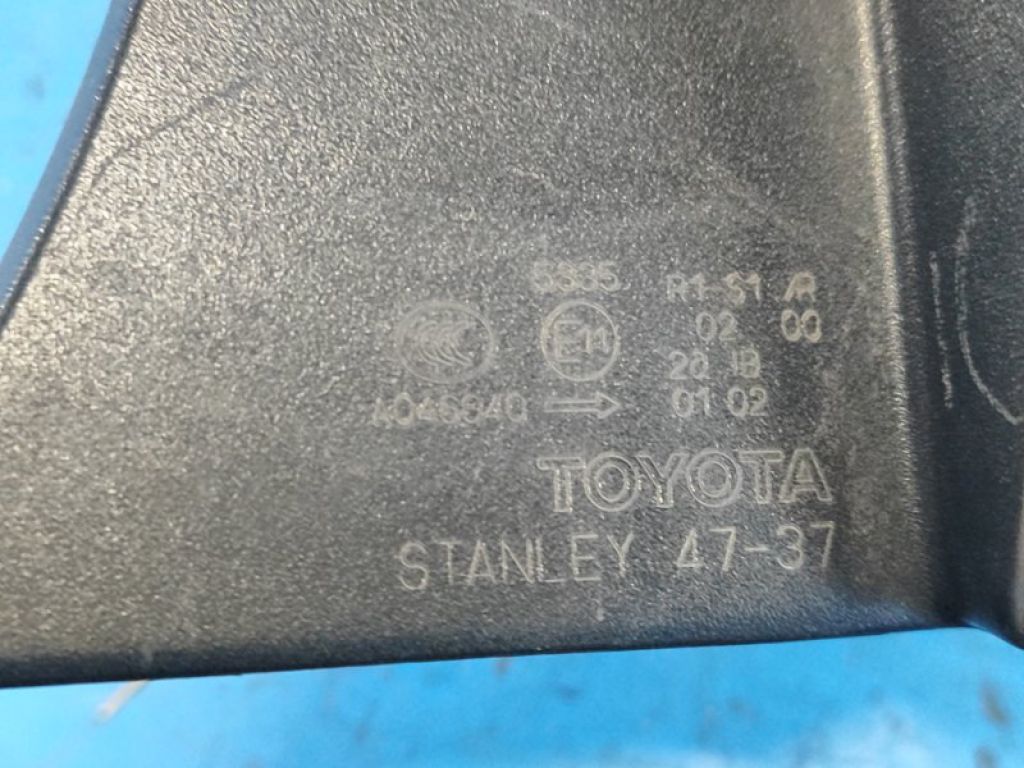 81551-47121 | Фонарь наружный прав. TOYOTA PRIUS - 30 09-17 - Фото 4