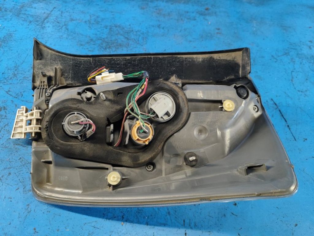 81561-47120 | Фонарь наружный лев. TOYOTA PRIUS - 30 09-17 - Фото 7