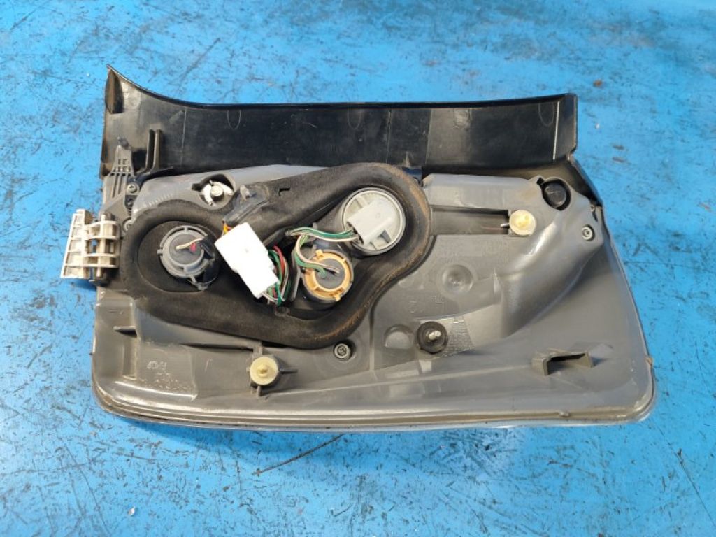 81561-47120 | Фонарь наружный лев. TOYOTA PRIUS - 30 09-17 - Фото 6