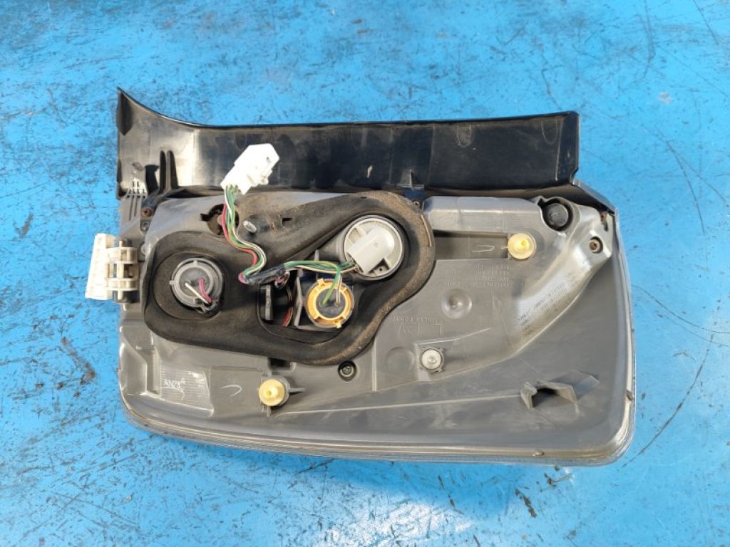 81561-47120 | Фонарь наружный лев. TOYOTA PRIUS - 30 09-17 - Фото 4
