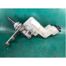 Главный тормозной цилиндр TOYOTA CAMRY 40 06-11