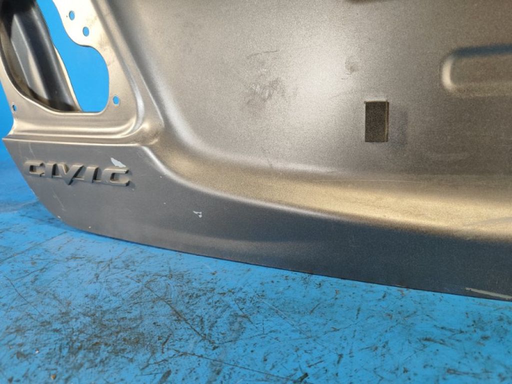 68500-SNB-G00ZZ | Крышка багажника HONDA CIVIC 4D 06-11 - Фото 5
