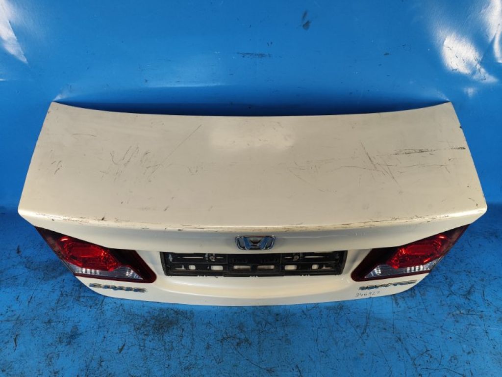 68500-SNB-G00ZZ | Кришка багажника HONDA CIVIC 4D 06-11 - Фото 2