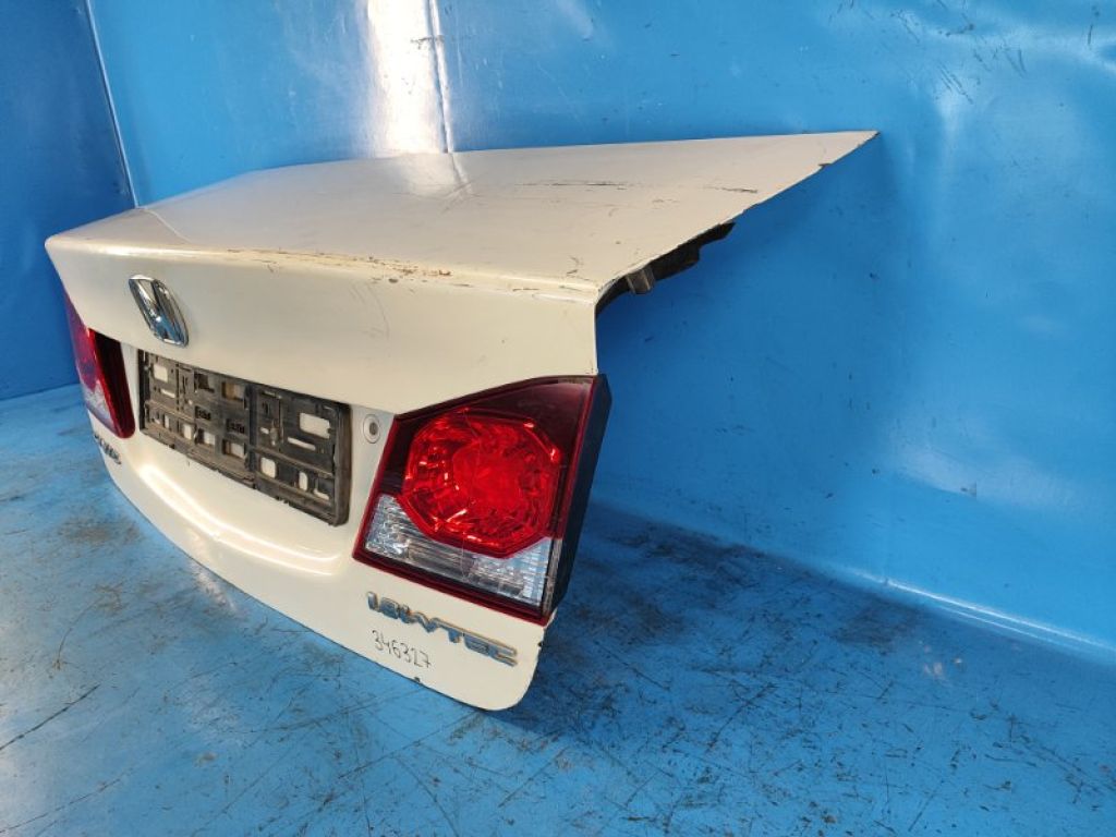 68500-SNB-G00ZZ | Кришка багажника HONDA CIVIC 4D 06-11 - Фото 4