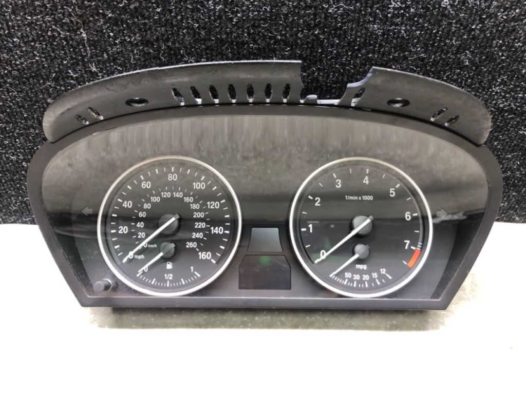 62 10 9 236 812 | Панель приладів BMW X5 07-13