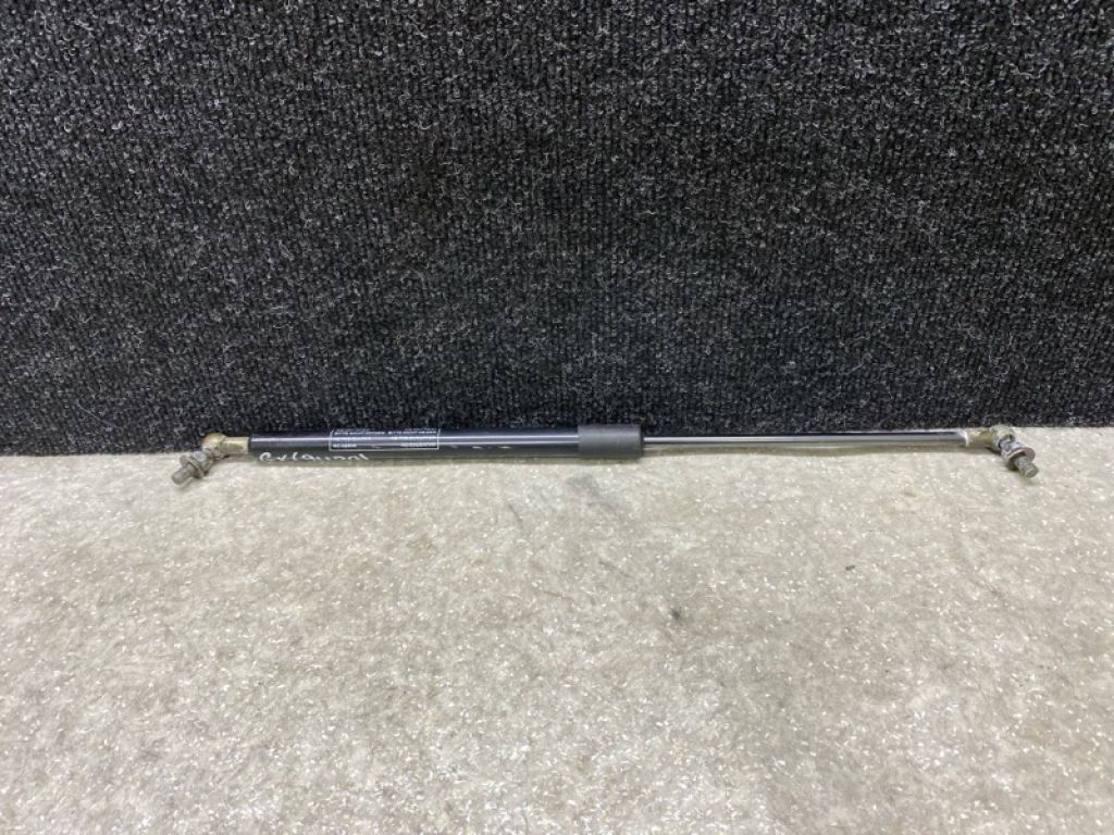 53440-69055 | Амортизатор капоту LEXUS GX470 02-09
