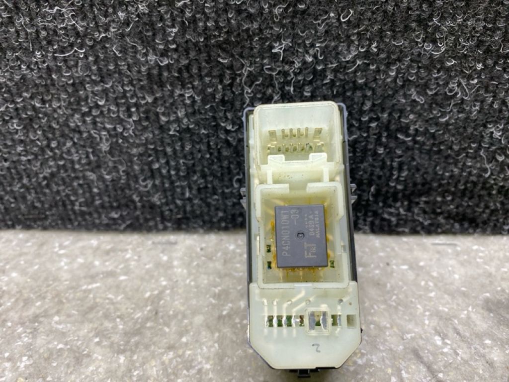 84030-60032 | Кнопка склопідіймача LEXUS GX470 02-09 - Фото 4