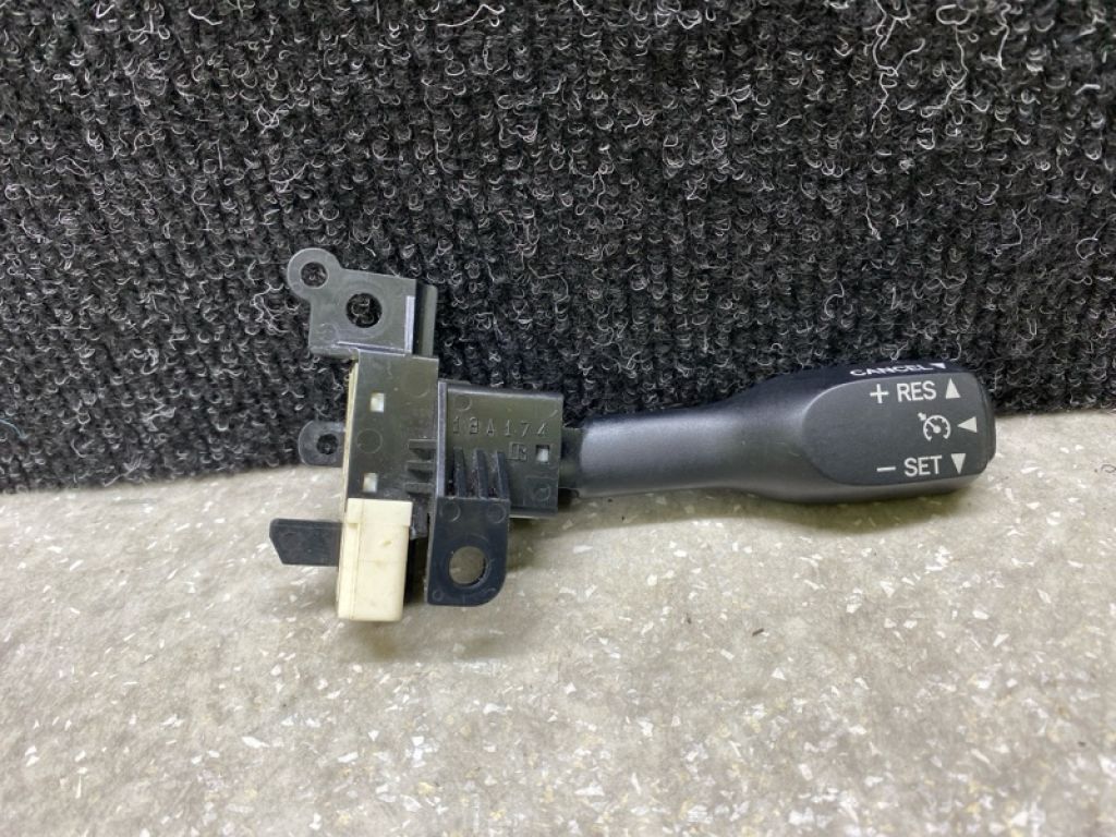 84632-34011 | Переключатель круиз-контроля LEXUS GX470 02-09
