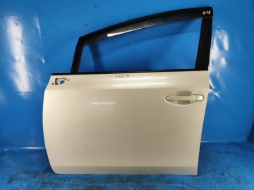 Дверь передн. лев. TOYOTA PRIUS PLUS 11-14