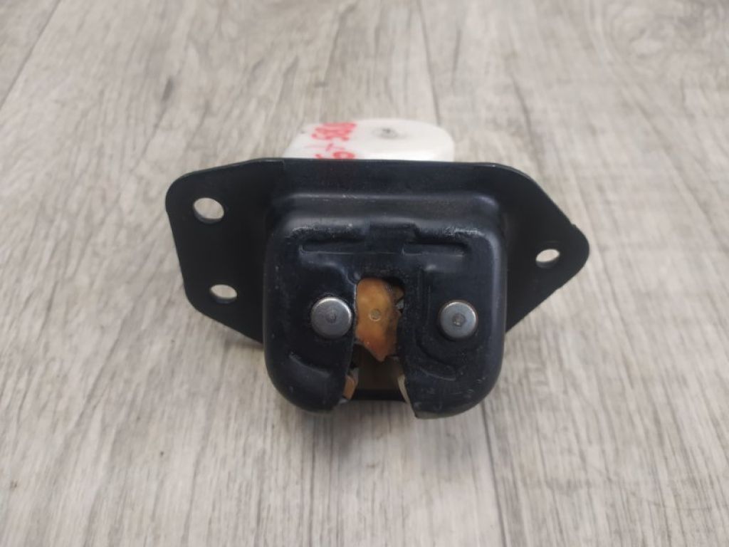 90502EN00A | Замок крышки багажника NISSAN X-TRAIL T31 07-14