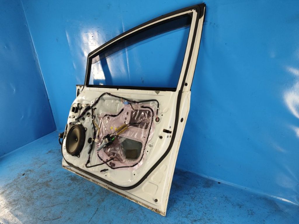 67001-47091 | Двері передн. прав. TOYOTA PRIUS PLUS 11-14 - Фото 11