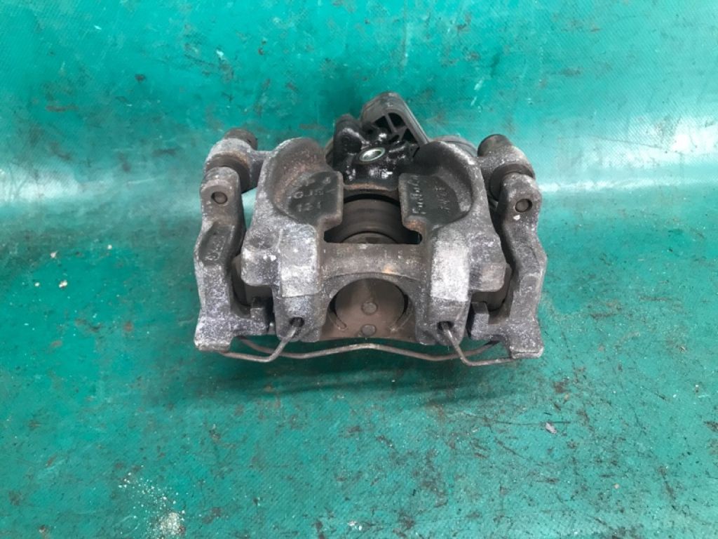 DG9Z-2553-C | Супорт гальмівний задн. лів. FORD FUSION 14-
