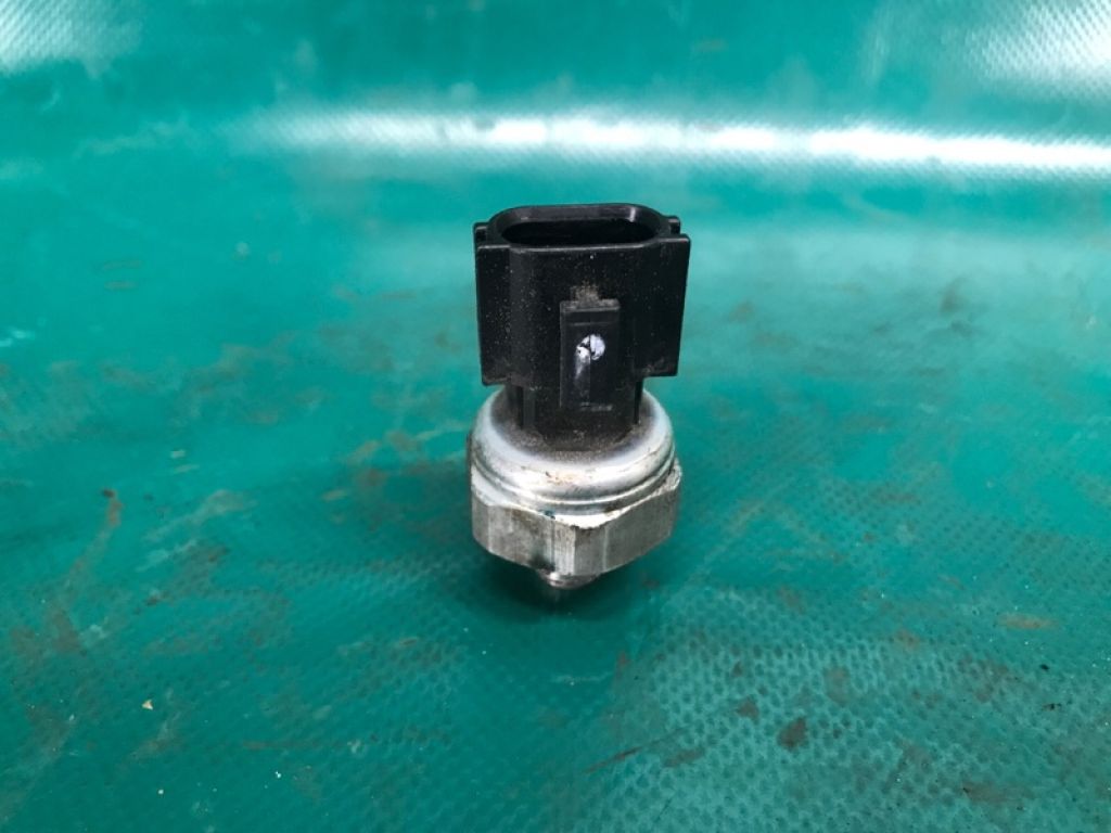 97721-3K000 | Датчик тиску кондиціонера HYUNDAI ELANTRA AD 16- - Фото 2