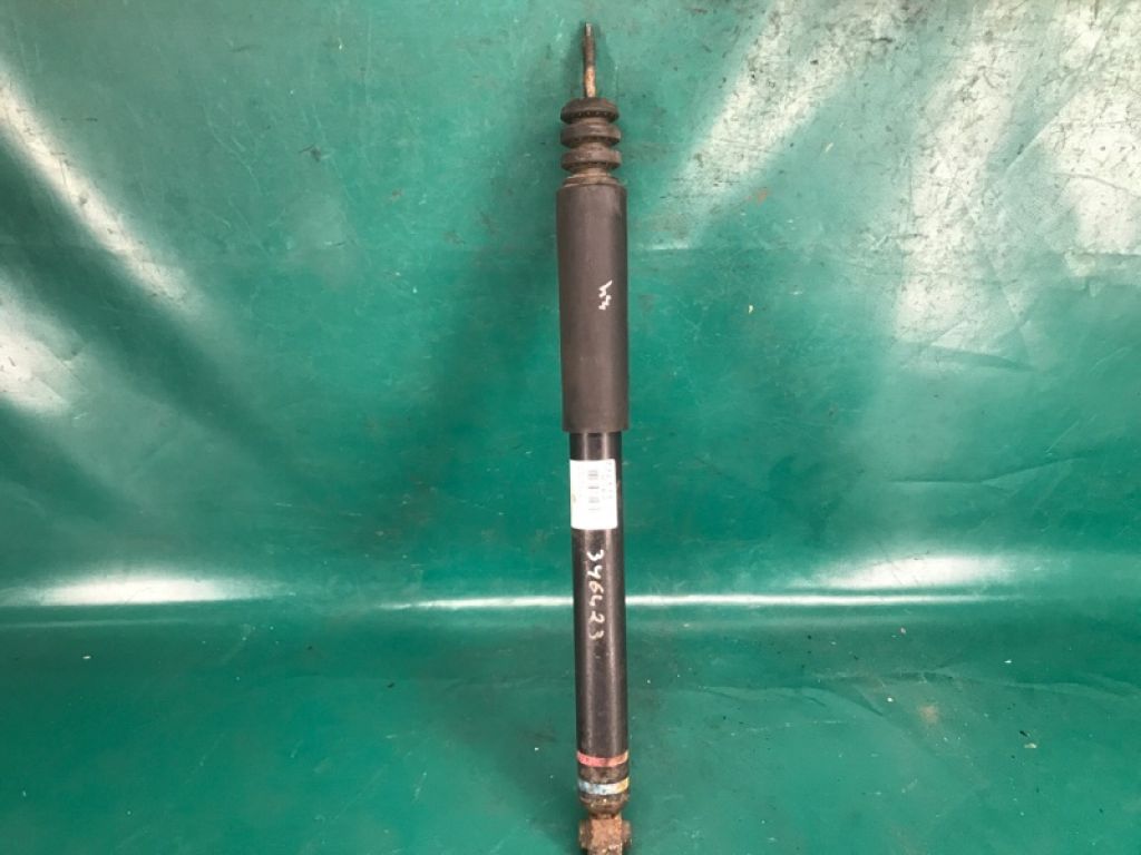 E62103YV1B | Амортизатор задн. NISSAN JUKE 10-19