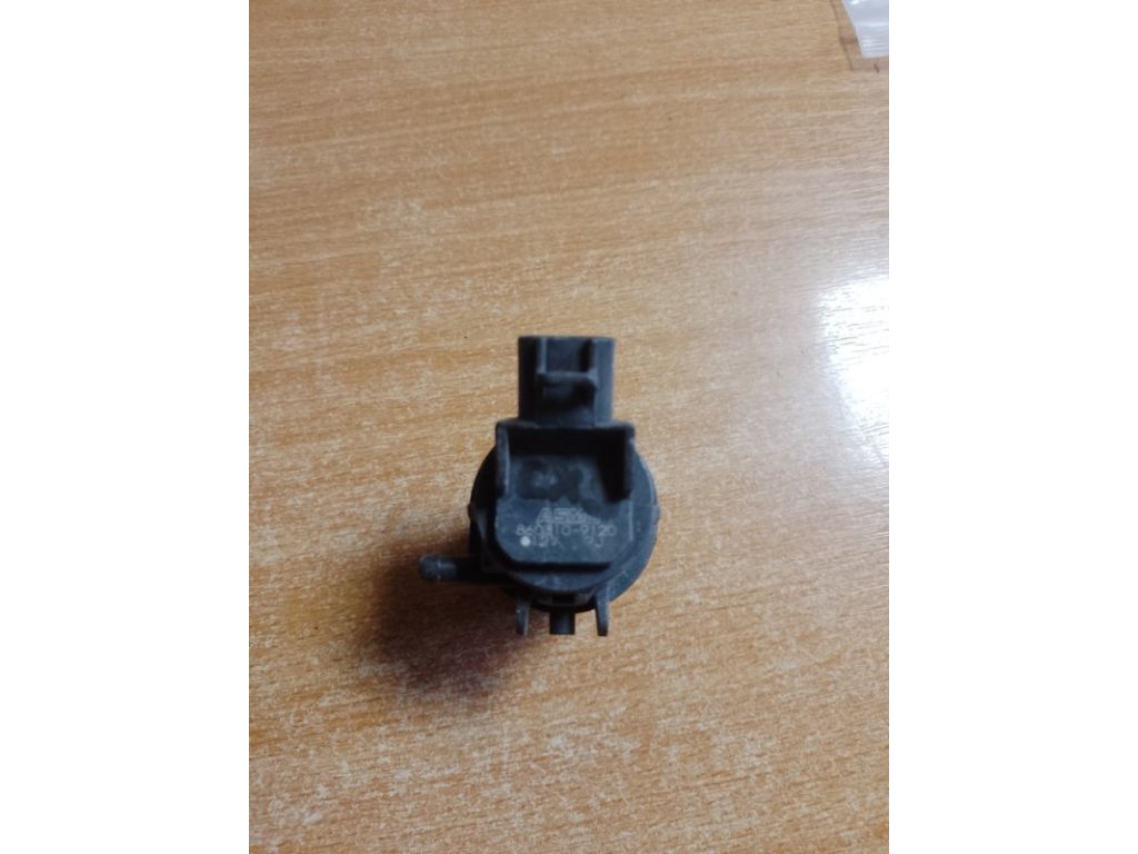 BP4K-67-482 | Насос омывателя стекла MAZDA CX-9 06-16