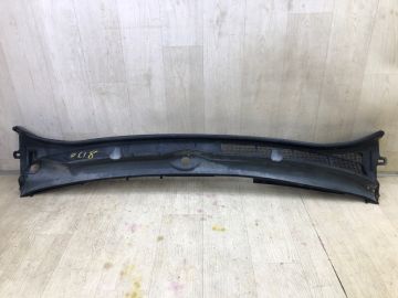 Пластик под лобовое стекло / Жабо TOYOTA SEQUOIA 08-17