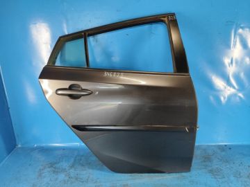 Двері задн. прав. TOYOTA PRIUS 16-