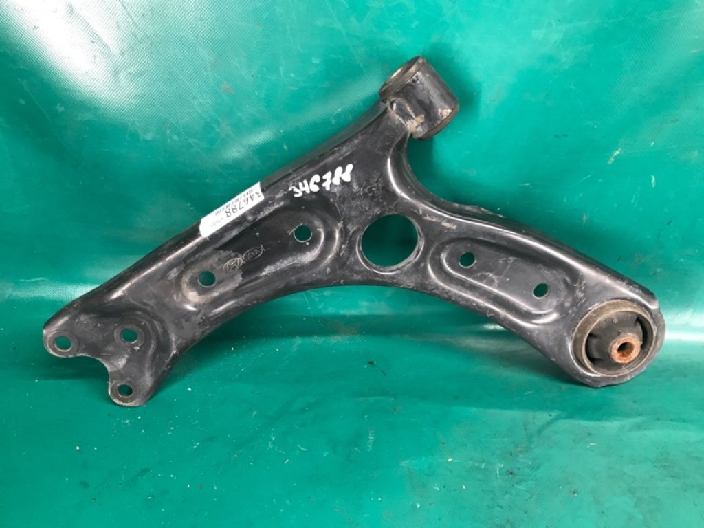 54500-F3000 | Рычаг передней подвески нижний лев. HYUNDAI ELANTRA AD 16-