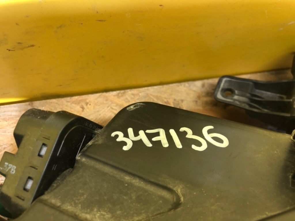 26010-6WK7A | Фара прав. NISSAN LEAF 18- - Фото 2