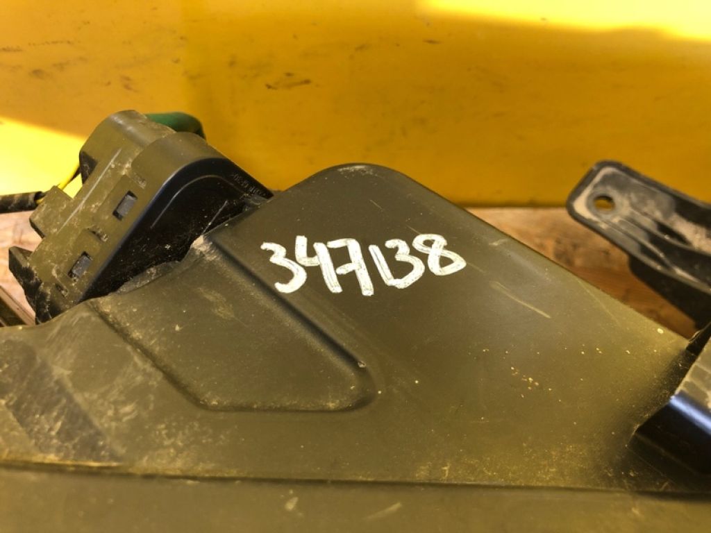 26010-5SH0A | Фара прав. NISSAN LEAF 18- - Фото 2