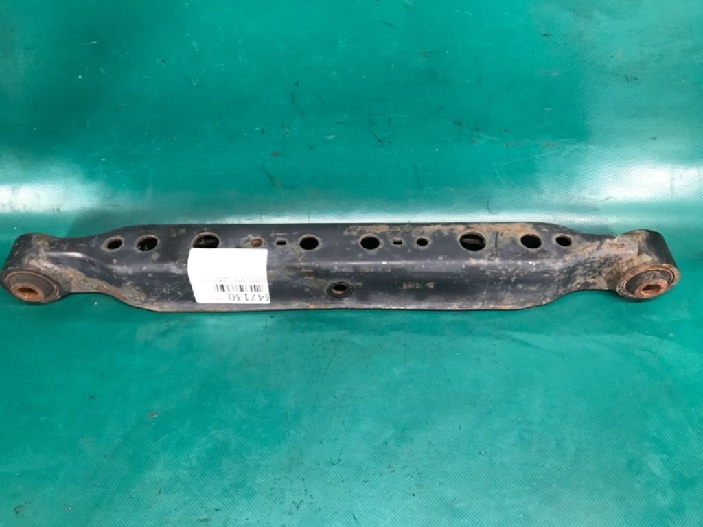 55110-JG00B | Рычаг задней подвески поперечный нижний прав. NISSAN ROGUE 08-15