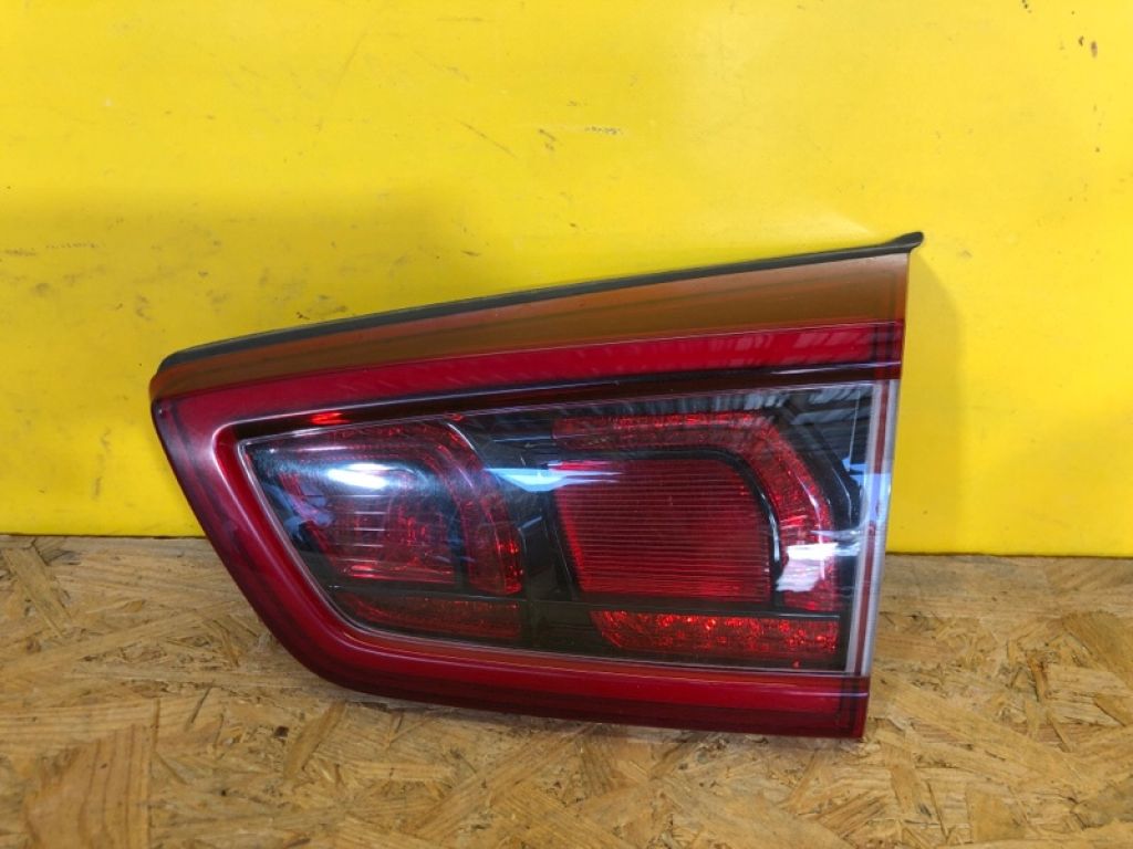 92404 G5110 | Ліхтар внутрішній прав. KIA NIRO DE 16-22