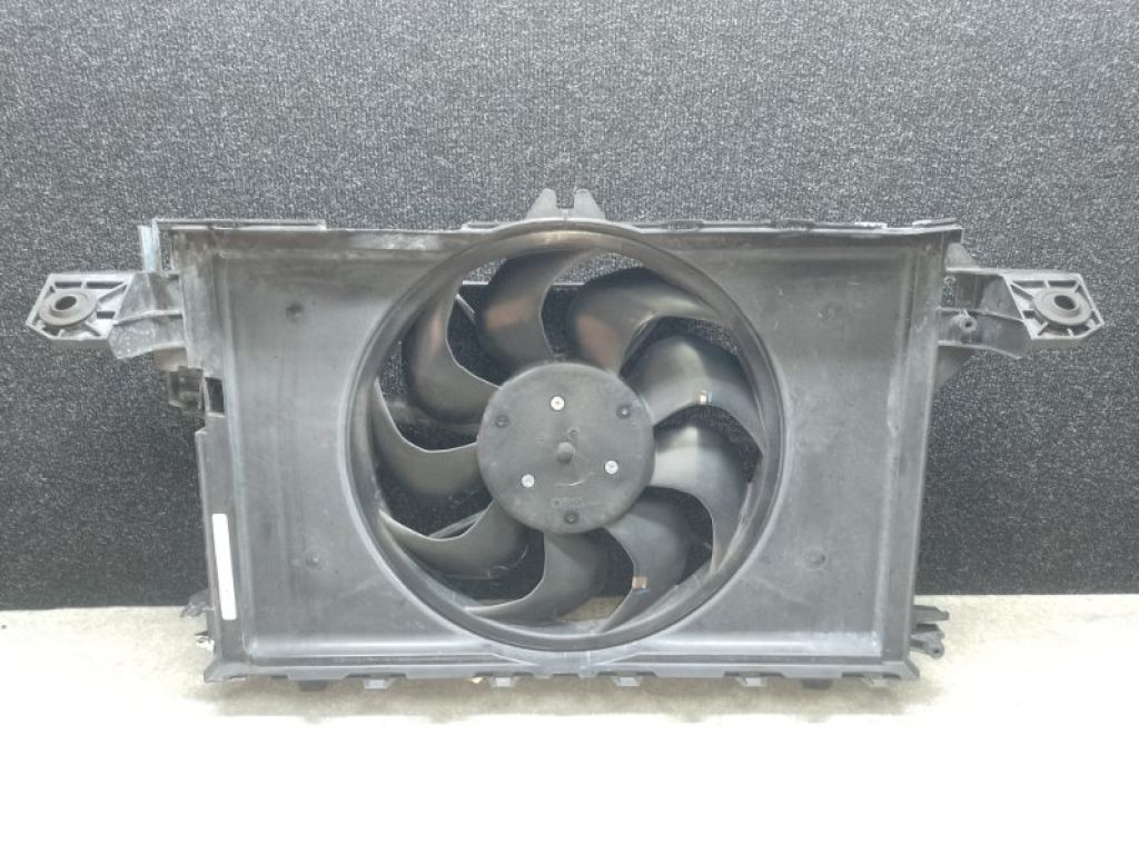 1494179-00-B | Диффузор вентилятора основного радиатора TESLA MODEL Y 19-