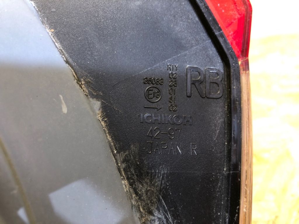 81551-42230 | Ліхтар зовнішній прав. TOYOTA RAV4 18- - Фото 5