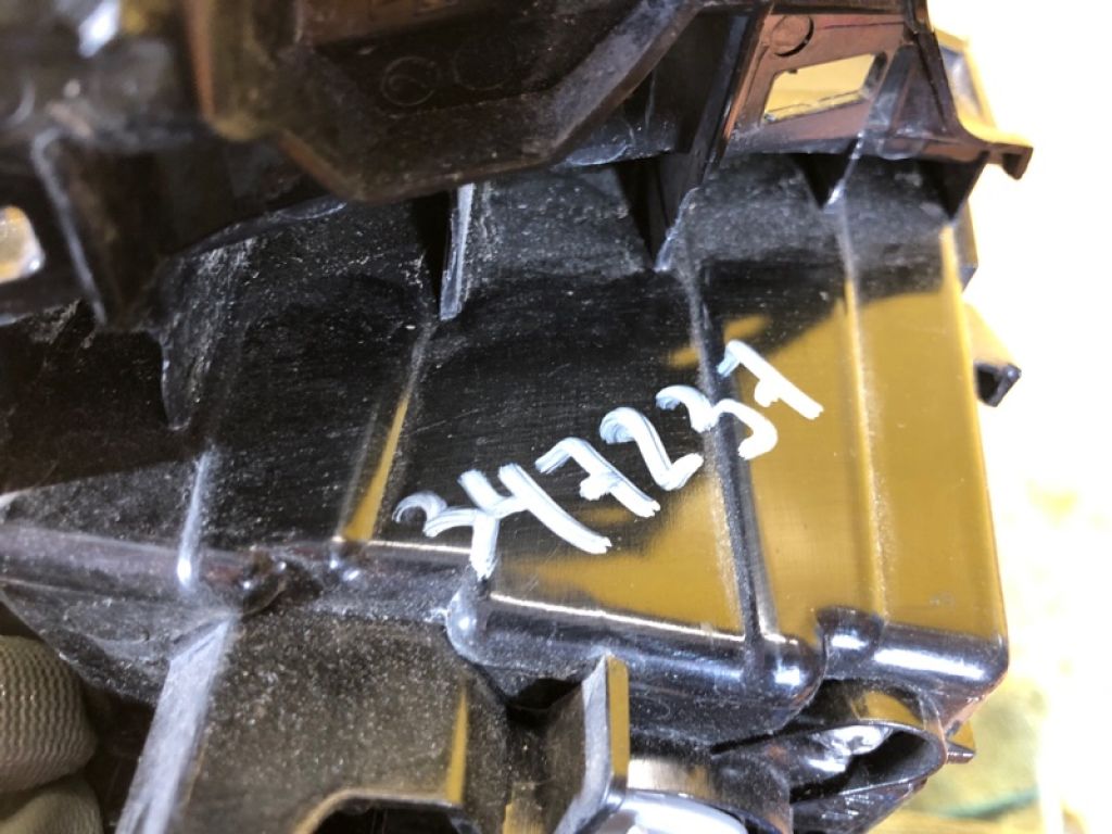 81551-42230 | Ліхтар зовнішній прав. TOYOTA RAV4 18- - Фото 2