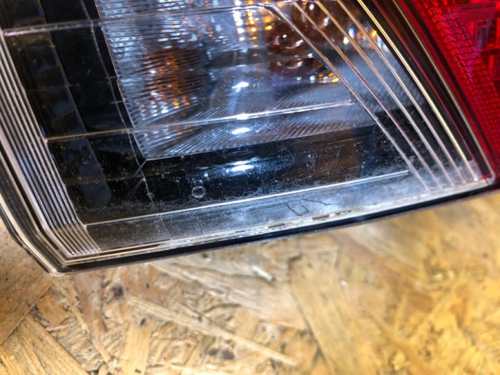 81551-42230 | Ліхтар зовнішній прав. TOYOTA RAV4 18- - Фото 3