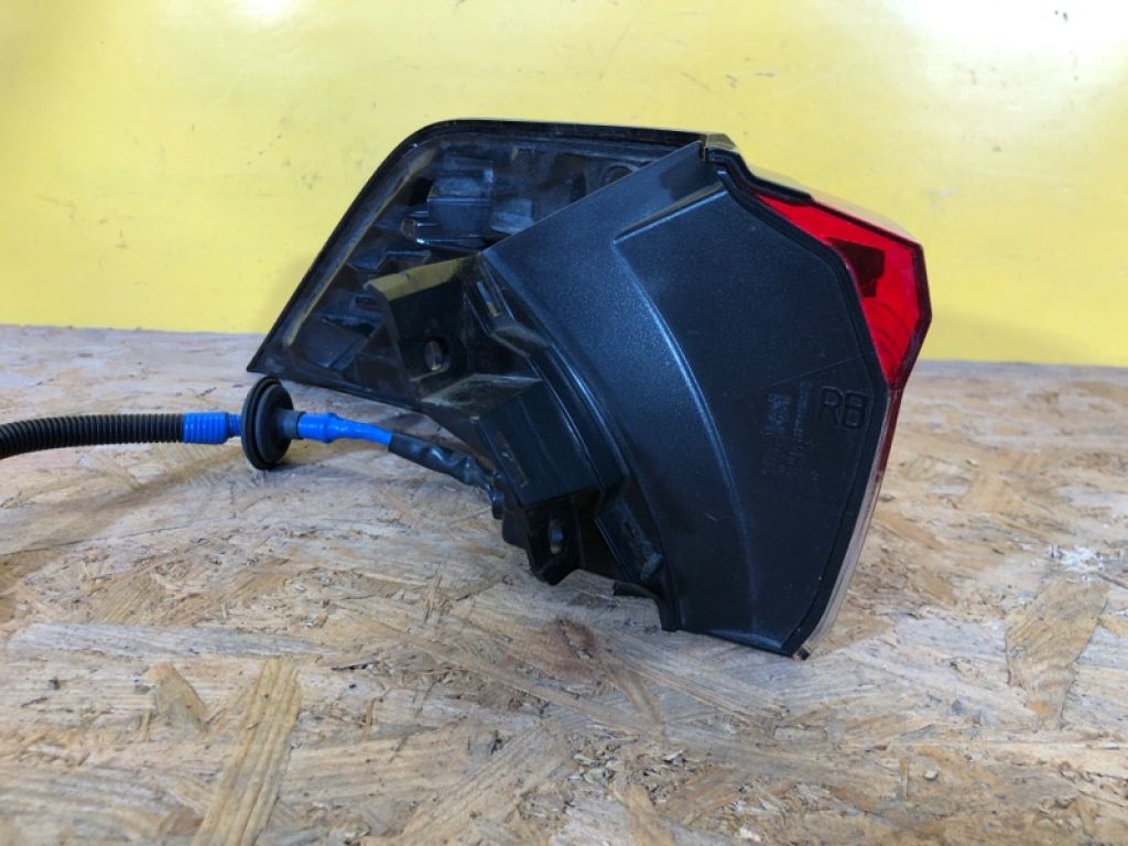 81551-42230 | Ліхтар зовнішній прав. TOYOTA RAV4 18- - Фото 5