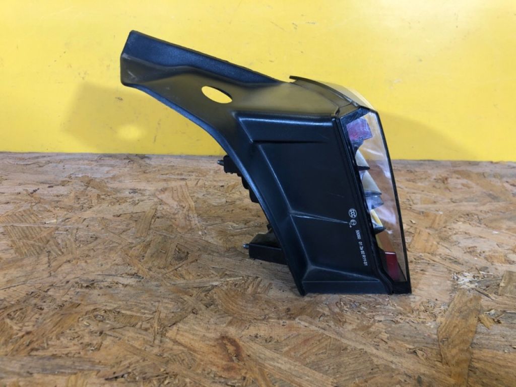 1077398-00-H | Ліхтар зовнішній прав. TESLA MODEL Y 19- - Фото 4