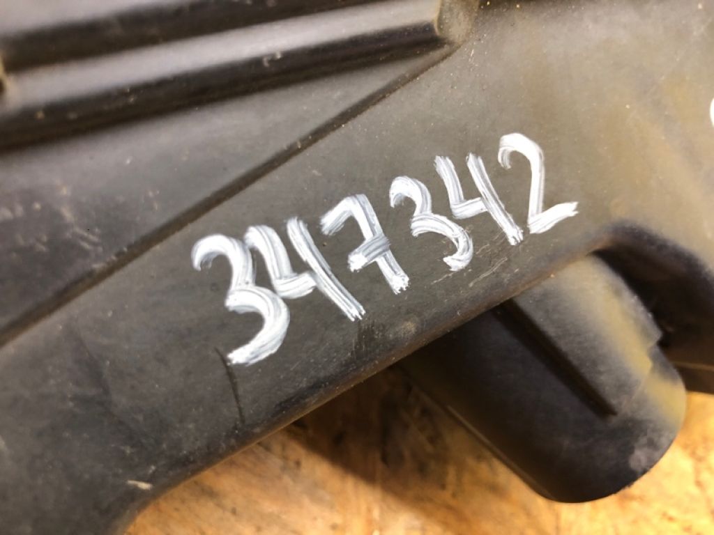 1077392-00-C | Противотуманная фара прав. TESLA MODEL Y 19- - Фото 2