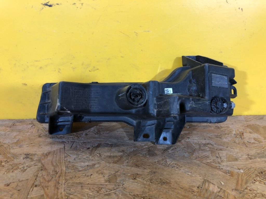 1077392-00-C | Противотуманная фара прав. TESLA MODEL Y 19- - Фото 4