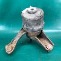 12372-0H090 | Подушка двигуна лів. TOYOTA CAMRY 40 06-11