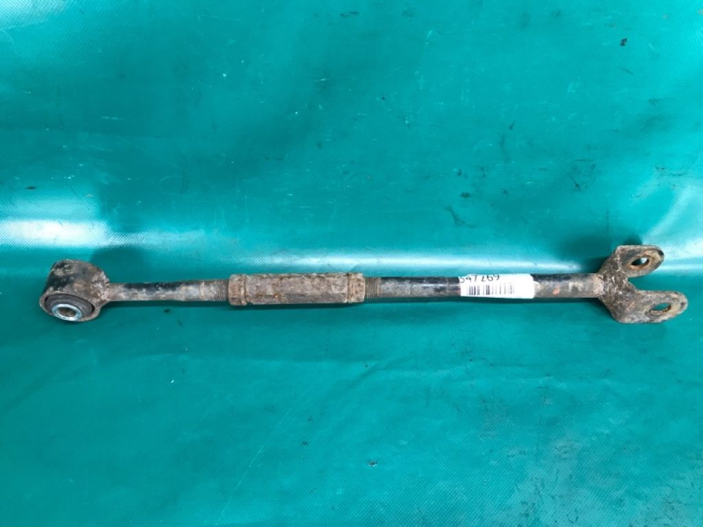 48740-07010 | Рычаг задней подвески поперечный лев. TOYOTA CAMRY 40 06-11