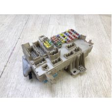 Блок запобіжників салон TOYOTA CAMRY 30 02-06