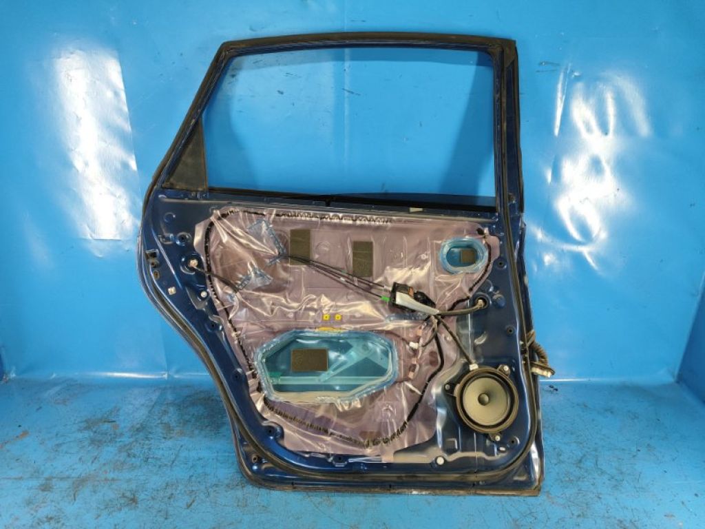 67004-47180 | Дверь задн. лев. TOYOTA PRIUS PLUS 11-14 - Фото 9