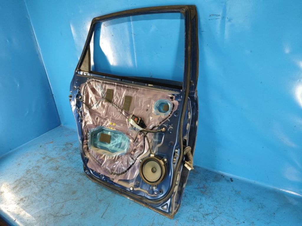 67004-47180 | Дверь задн. лев. TOYOTA PRIUS PLUS 11-14 - Фото 10