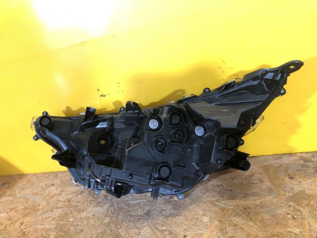 81110-0R440 | Фара прав. TOYOTA RAV4 18- - Фото 10