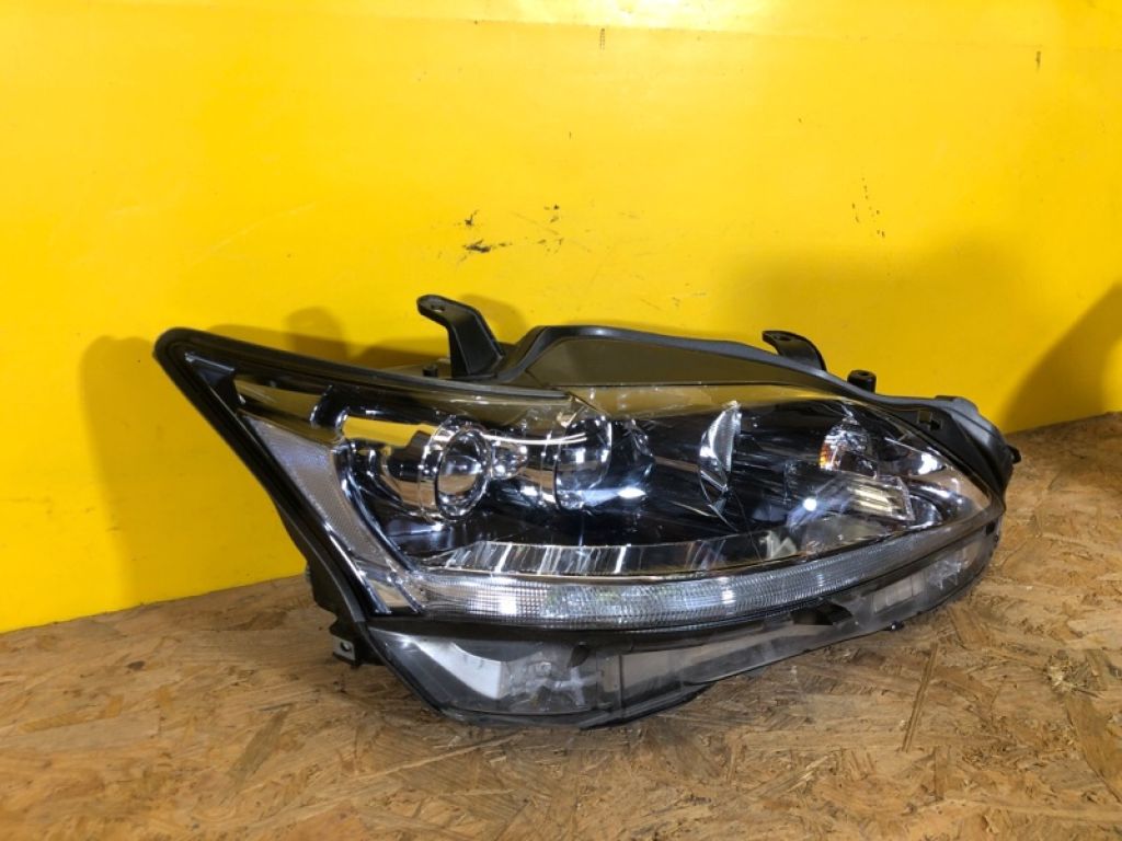 81145-76071 | Фара прав. LEXUS CT200 17- - Фото 4