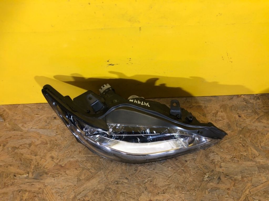 81145-76071 | Фара прав. LEXUS CT200 17- - Фото 5