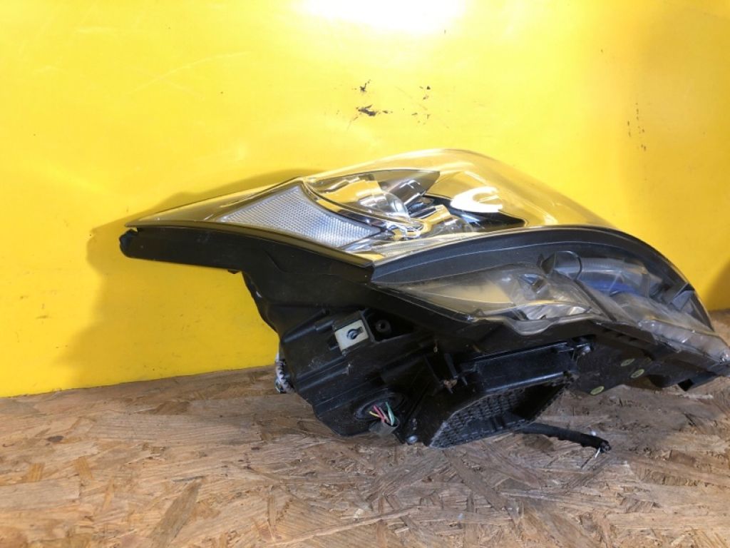 81145-76071 | Фара прав. LEXUS CT200 17- - Фото 7