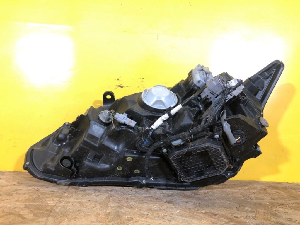 81145-76071 | Фара прав. LEXUS CT200 17- - Фото 8