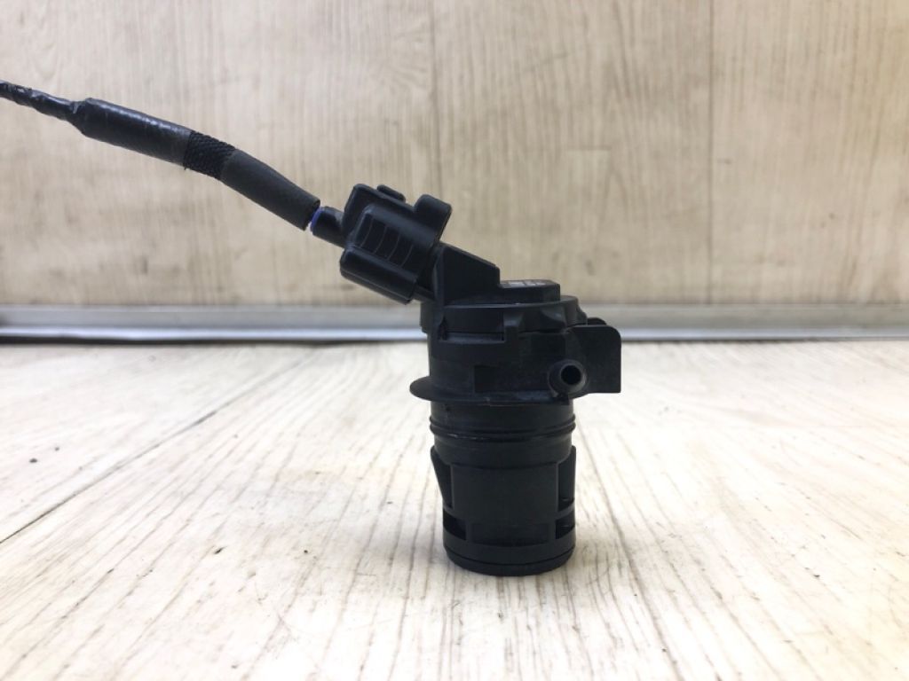 85330-21010 | Насос омивача скла TOYOTA PRIUS - 30 09-17 - Фото 2