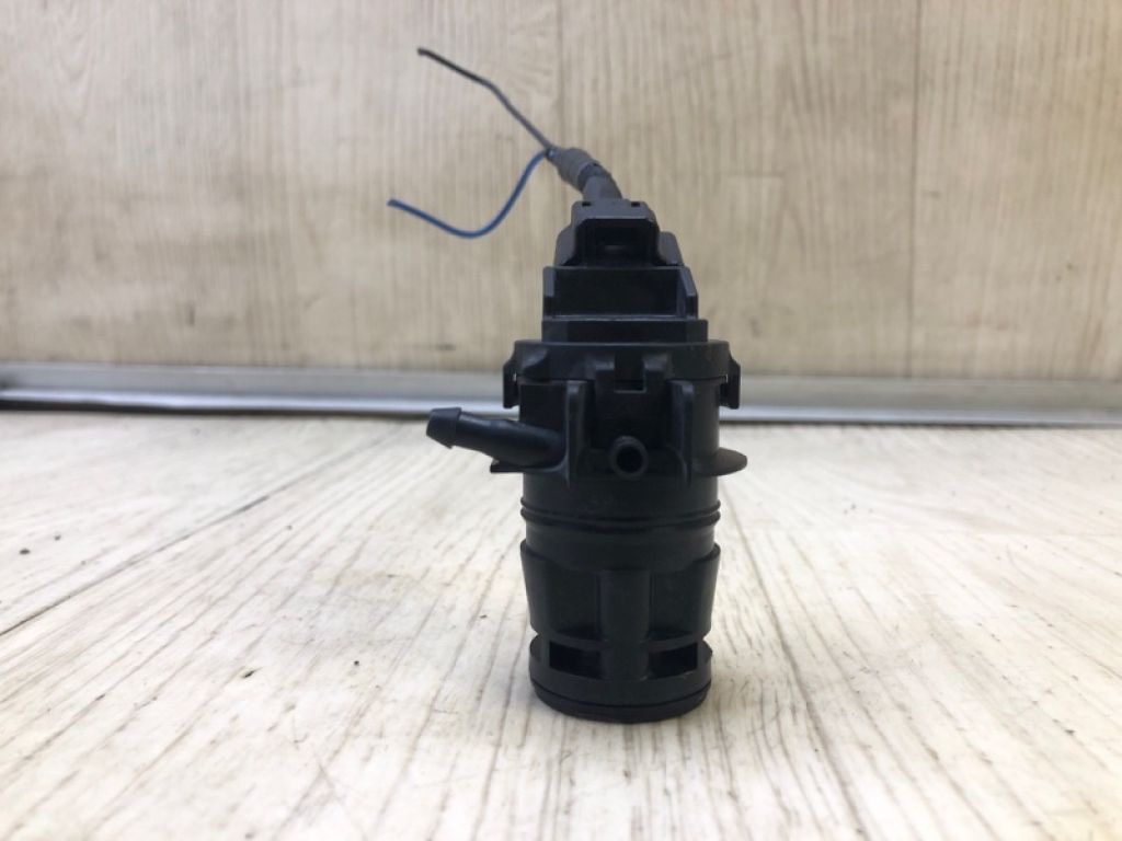 85330-21010 | Насос омивача скла TOYOTA PRIUS - 30 09-17 - Фото 3