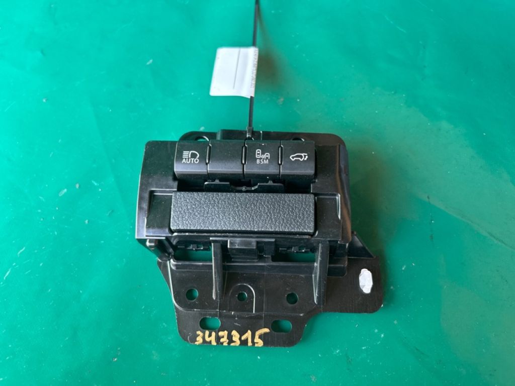 84970-78331 | Блок кнопок торпедо LEXUS NX 14-21