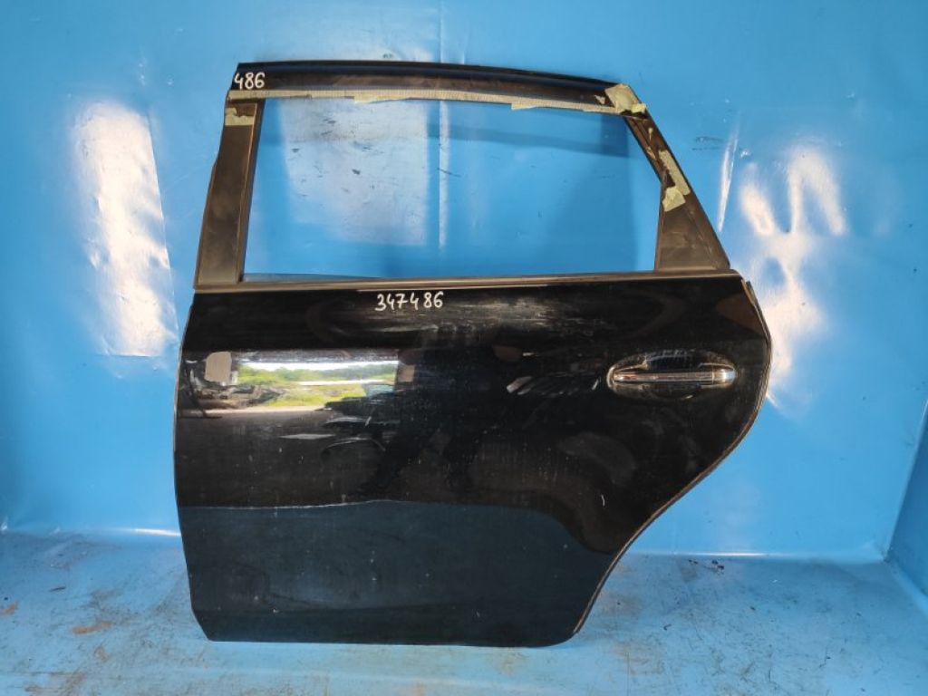 67004-47180 | Дверь задн. лев. TOYOTA PRIUS PLUS 11-14