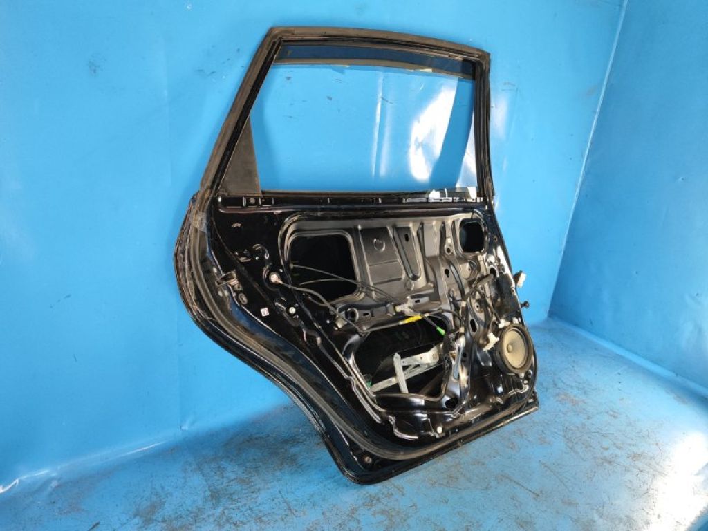 67004-47180 | Дверь задн. лев. TOYOTA PRIUS PLUS 11-14 - Фото 10